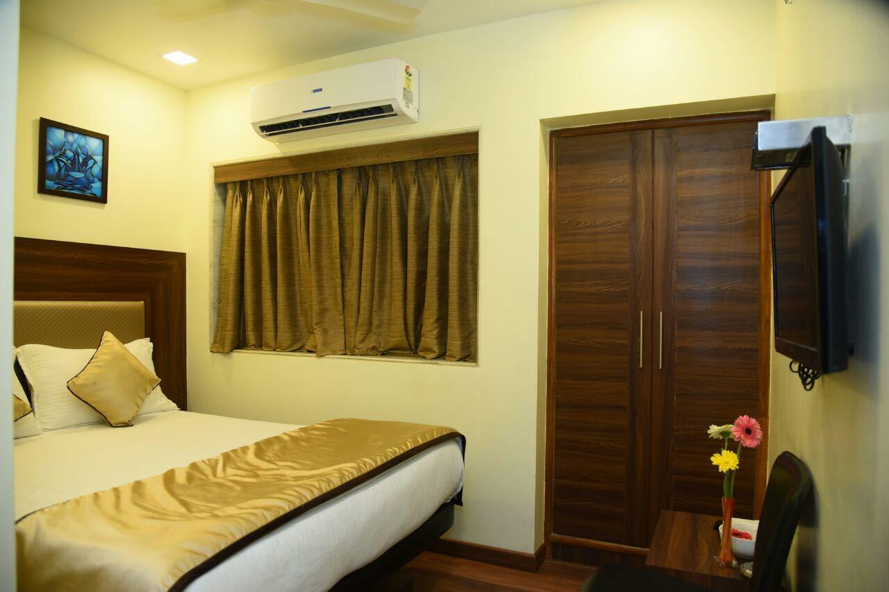 The Emerald Daman Exterior photo