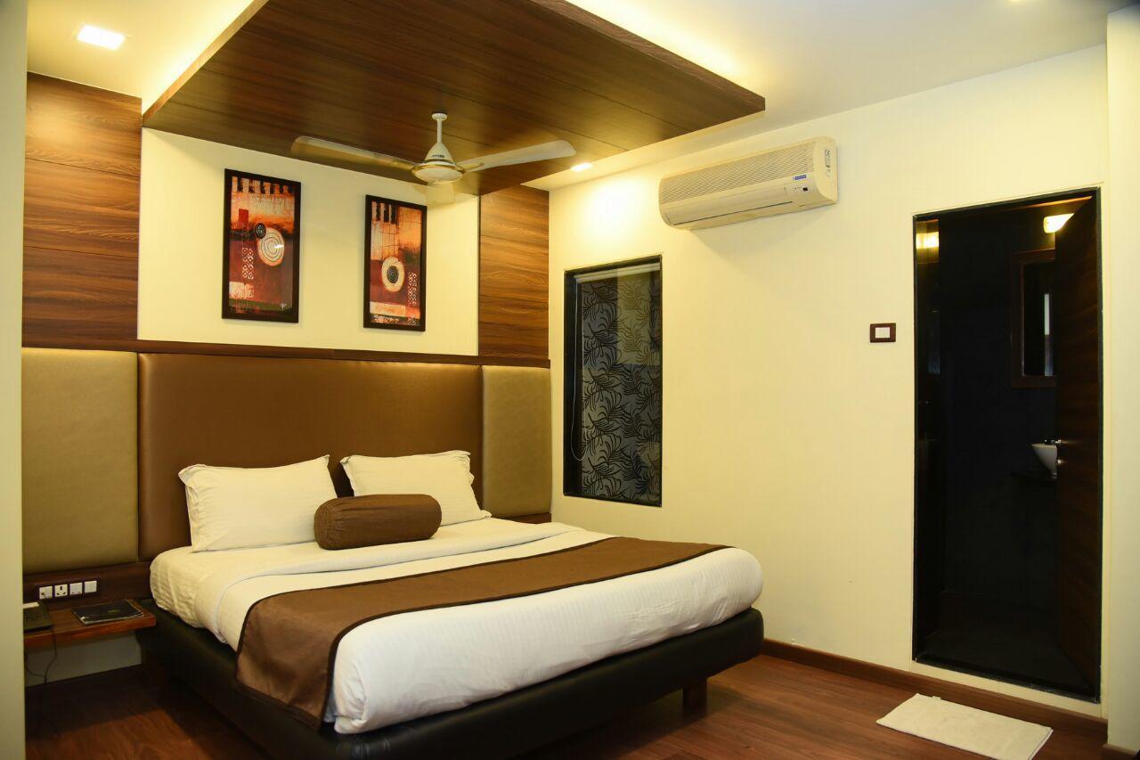 The Emerald Daman Exterior photo